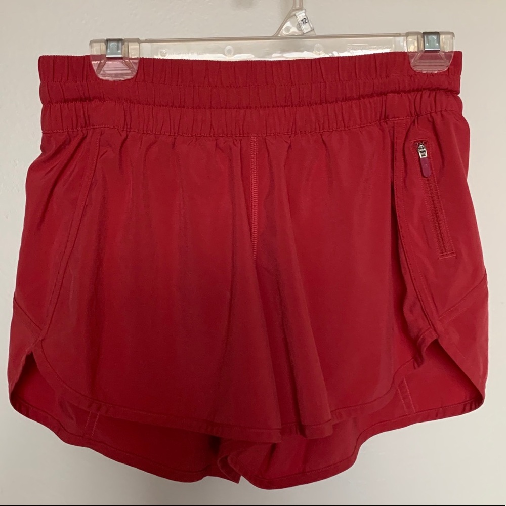 Lululemon tracker shorts
